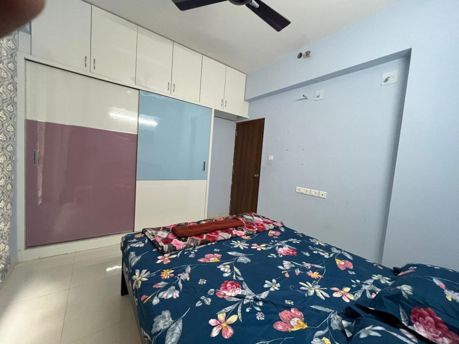 Service Apartment At Financial District 하이데라바드 외부 사진